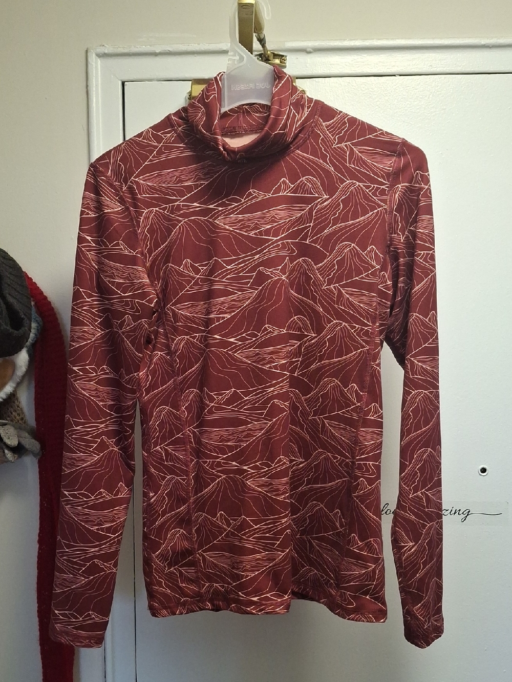 Kyodan Long Sleeve Active Top Rust Purple Mountain Pattern Sz M